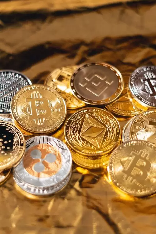 analyzing-cryptos